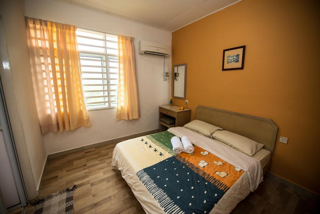 Jean Cleancomfy Apt Near Beach Batu Feringgi Exterior foto